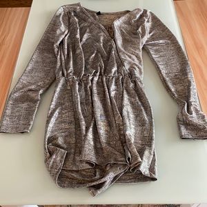 Super comfortable. Great for dressing up during the holidays or to lounge!